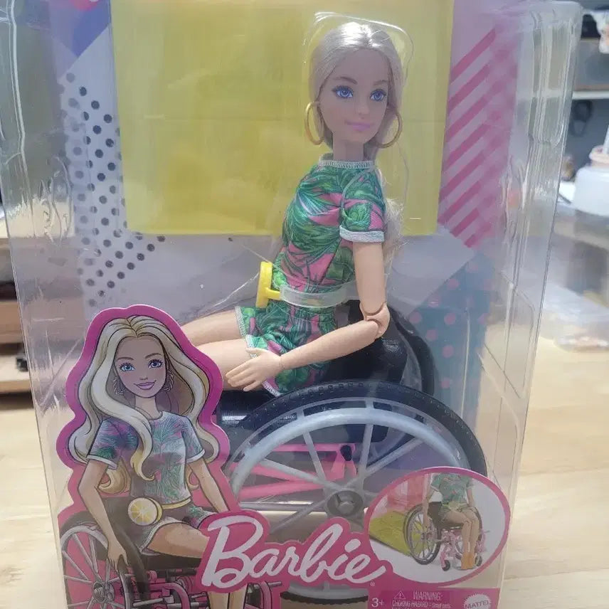 [BUNJANG] Barbie Wheelchair Barbie Doll / 휠체어 바비 barbie