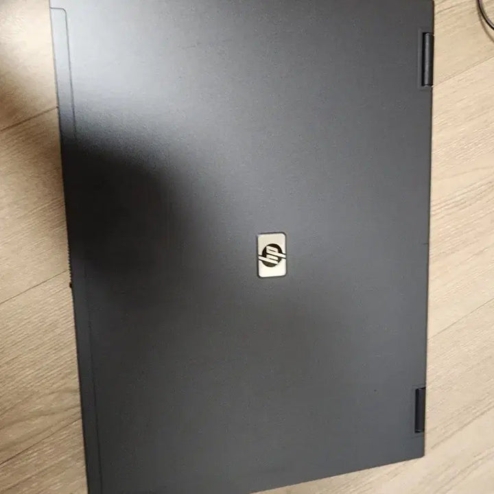 [BUNJANG] HP nx6330 Laptop - Core 2 T7500, 2.5GB RAM, 128GB SSD / hp  nx6330   코어2  t7500  램2.5기가 고전게임용