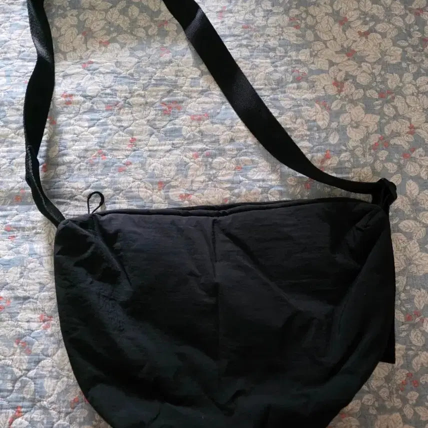 [BUNJANG] TOPTEN Crossbody Bag / 탑텐 크로스백