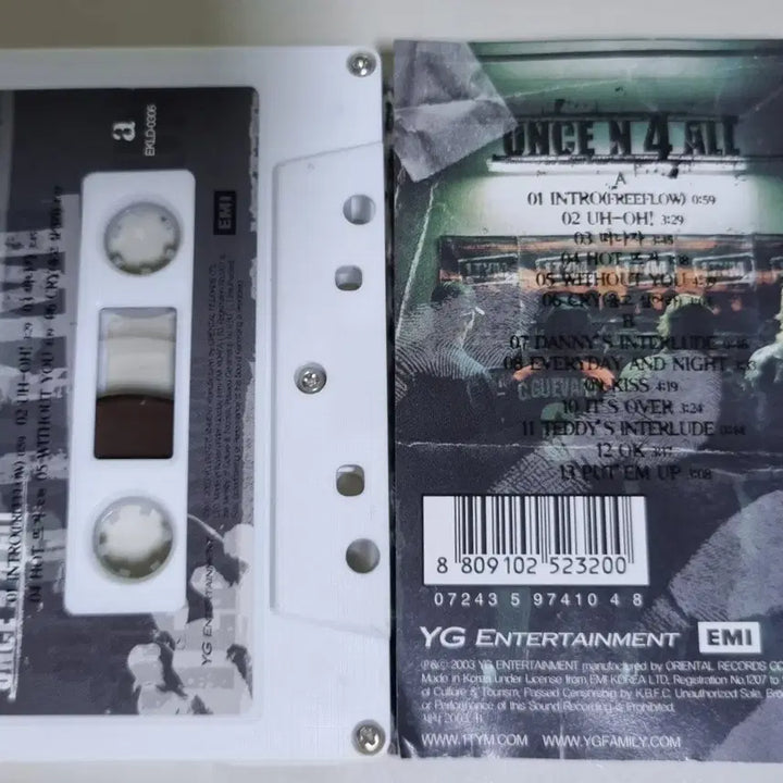 [BUNJANG] 1TYM 4th Album "Hot &amp; Wild" Unsealed Cassette Tape / 원타임 4집 / 핫 뜨거 (개봉 카세트테이프)