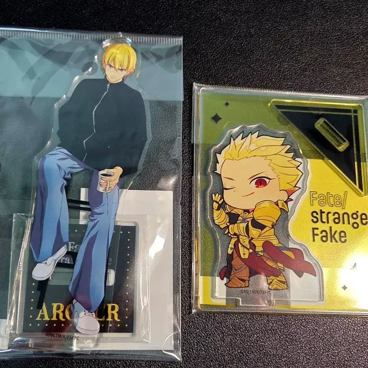 [BUNJANG] Fate/Strange Fake Gilgamesh Acrylic Stand (Sealed) / 페스페/페이트 스트레인지 페이크 길가메쉬 길가메시 아크릴 스탠드 미개봉