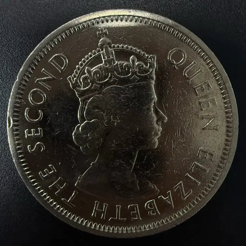 [BUNJANG] 1960 Hong Kong 1 Dollar Coin / 1960년 홍콩 1달러 동전 w1666