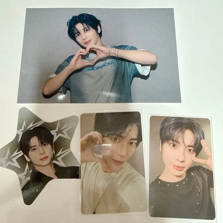 [BUNJANG] TXT Act: Tomorrow Taehyun Photocard &amp; POB Bundle Set / 투바투 액트 투모로우 태현포카&amp;특전 일괄