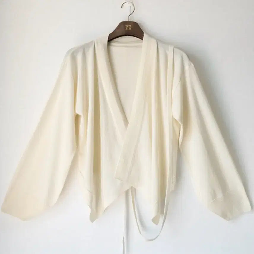 [BUNJANG] Yeoul Jeogori Ivory S / [새상품]한땀한땀 여울 저고리 상아S