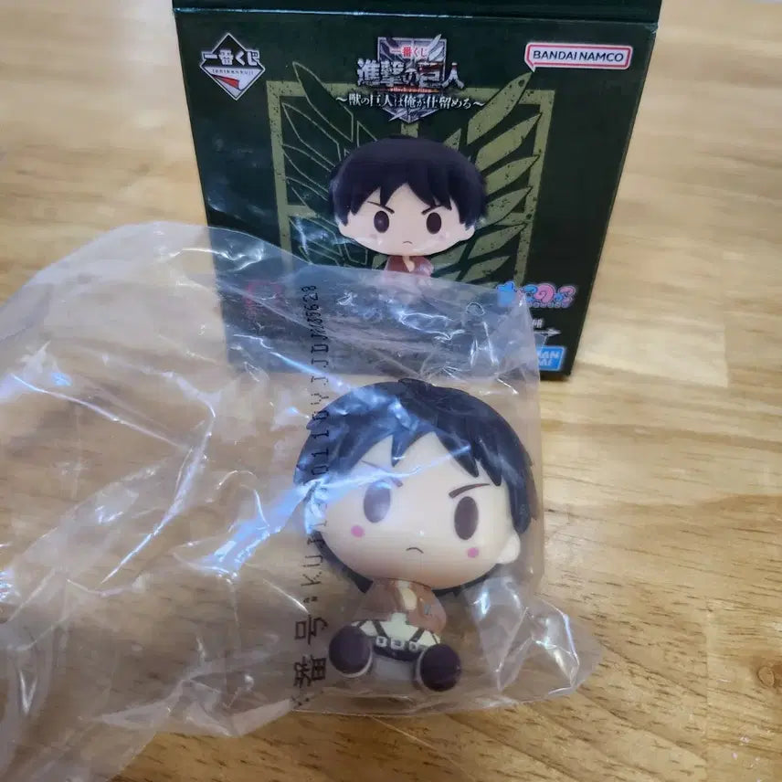 [BUNJANG] Attack on Titan Eren Chocolatte Stand / 진격의 거인 쿠지 제일복권 에렌 초코노코