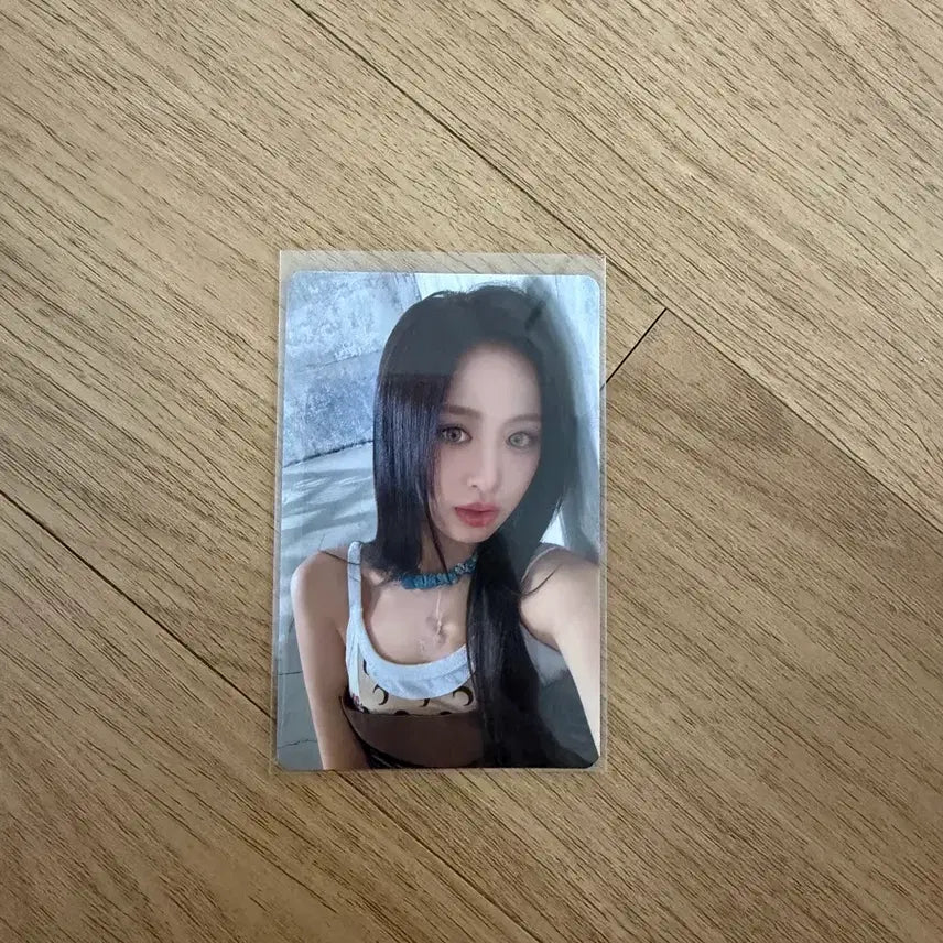 [BUNJANG] AHYUN Photocard / 아현 포카 팔아요