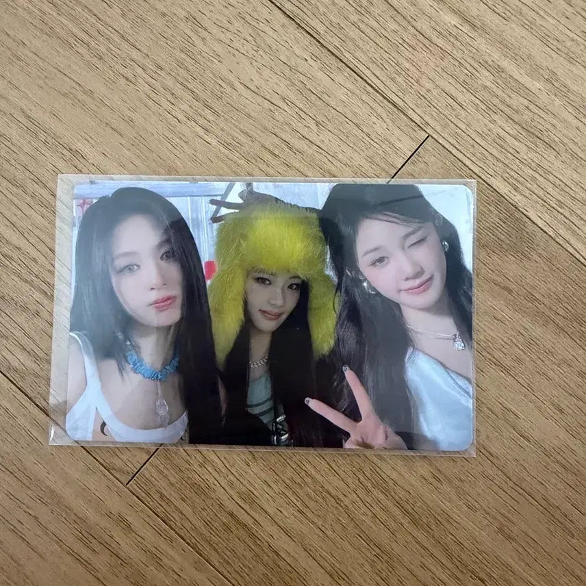 [BUNJANG] BABYMONSTER Ahyeon &amp; Ruka &amp; Parita Photocard / 아현&amp;루카&amp;파리타 포카 팔아요