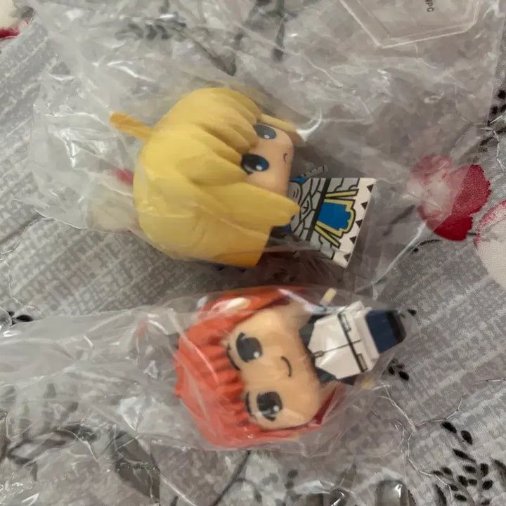 [BUNJANG] Fate/stay night Saber &amp; Shirou Mini Figure Bundle Set / 페이트 스테이 나이트 세이버,시로 미니 피규어 일괄판매합니당