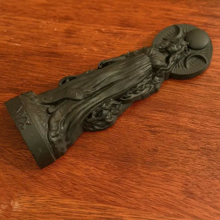 [BUNJANG] Handmade Nyx Goddess Statue - Wooden Sculpture / 그리스 밤의 여신님 닉스 조각상