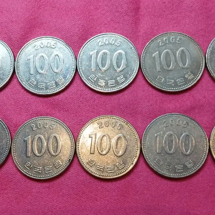 [BUNJANG] 10 x 2005 100 KRW Coins Bundle Set / 2005년 100원 동전 10개 일괄