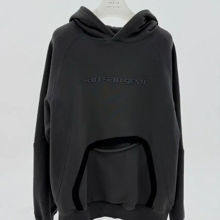 [BUNJANG] Sansan Gear Nylon Pocket Hoodie Charcoal 24SS / 산산기어 나일론 포켓 후드티