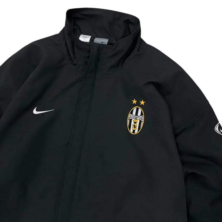 [BUNJANG] 00s Adidas Juventus Woven Jacket (M/Korean 100-105) / 00년대 아디다스 유벤투스 우븐자켓 (M/국내100~105)