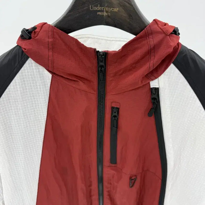 [BUNJANG] Undermycar Gastein 6 Windbreaker / 언더마이카 윈드브레이커 쇼호쿠