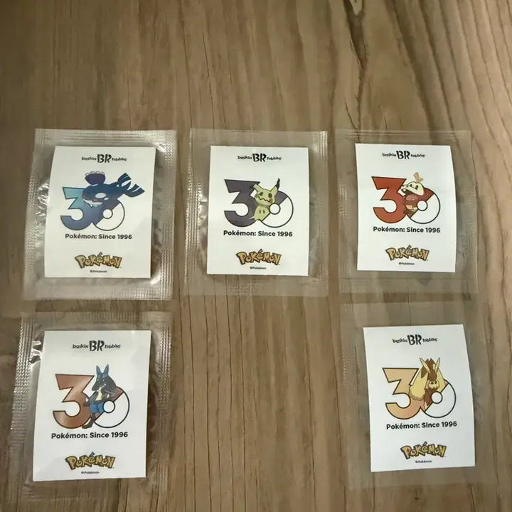 [BUNJANG] Baskin Robbins Pokemon 30th Anniversary Stickers / 베라 포켓몬 30주년 스티커 팝니다