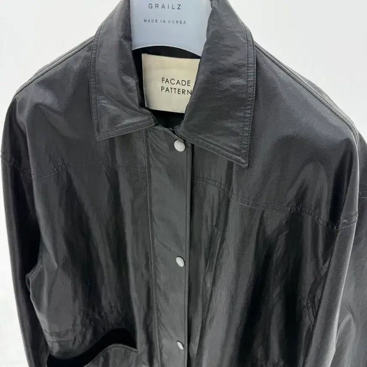 [BUNJANG] Facade Pattern Leather Utility Jacket / 파사드패턴 레더 유틸리티 가죽자켓