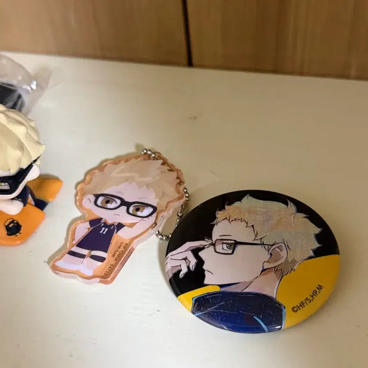 [BUNJANG] Haikyuu!! Tsukishima Kei Plush, Hug Character, Onemutan Acrylic Keychain, Can Badge Bundle Set / 하이큐 츠키시마 케이 누이 허그캬라 오네무탄 아크릴키링 캔뱃지 일괄