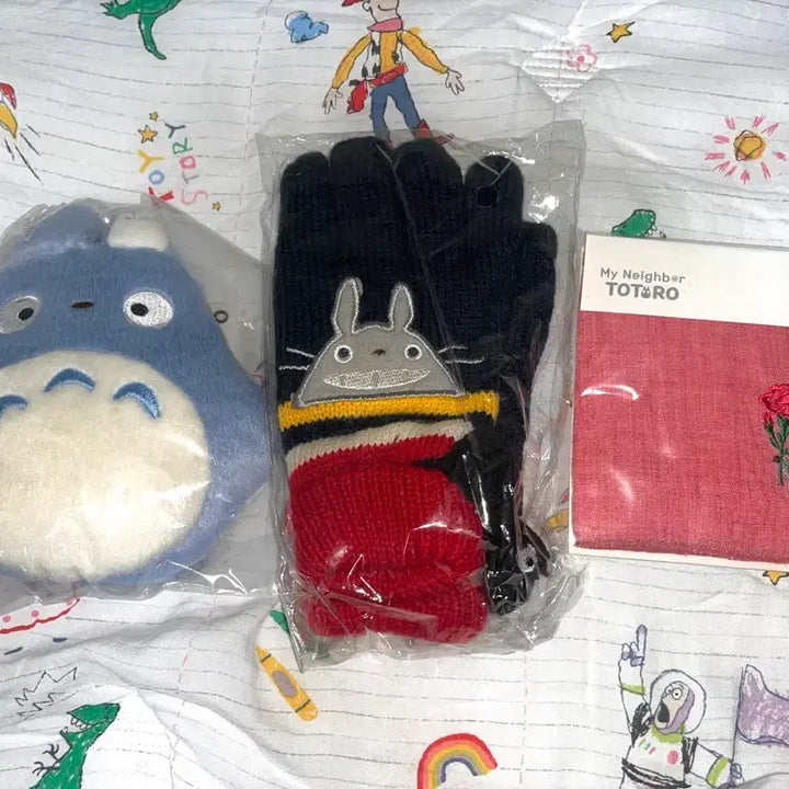 [BUNJANG] My Neighbor Totoro Doll, Gloves, Handkerchief Set / 이웃집 토토로 인형 장갑 손수건 세트