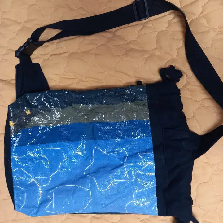 [BUNJANG] Jamtteul Tarpaulin Sling Bag / 잠뜰 타포린백 주문제작 가방 판매