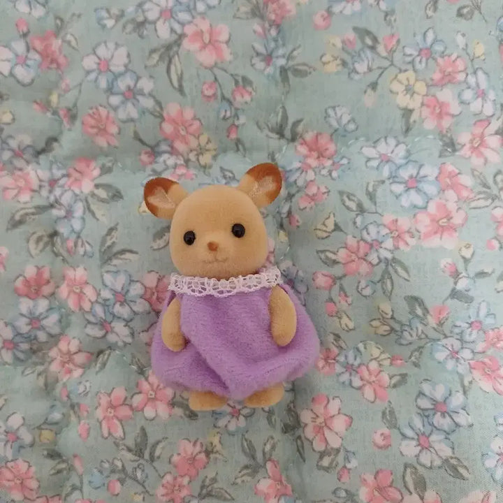 [BUNJANG] Sylvanian Families Standing Baby Deer Toy / 실바니안 직립 아기 사슴(새상품)