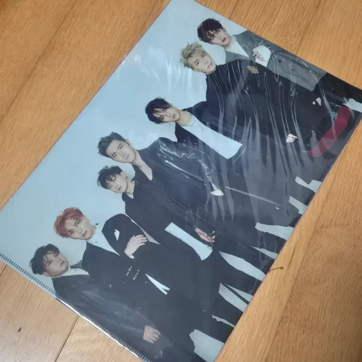 [BUNJANG] Super Junior A4 Clear File On and On / 슈퍼주니어 A4 클리어파일