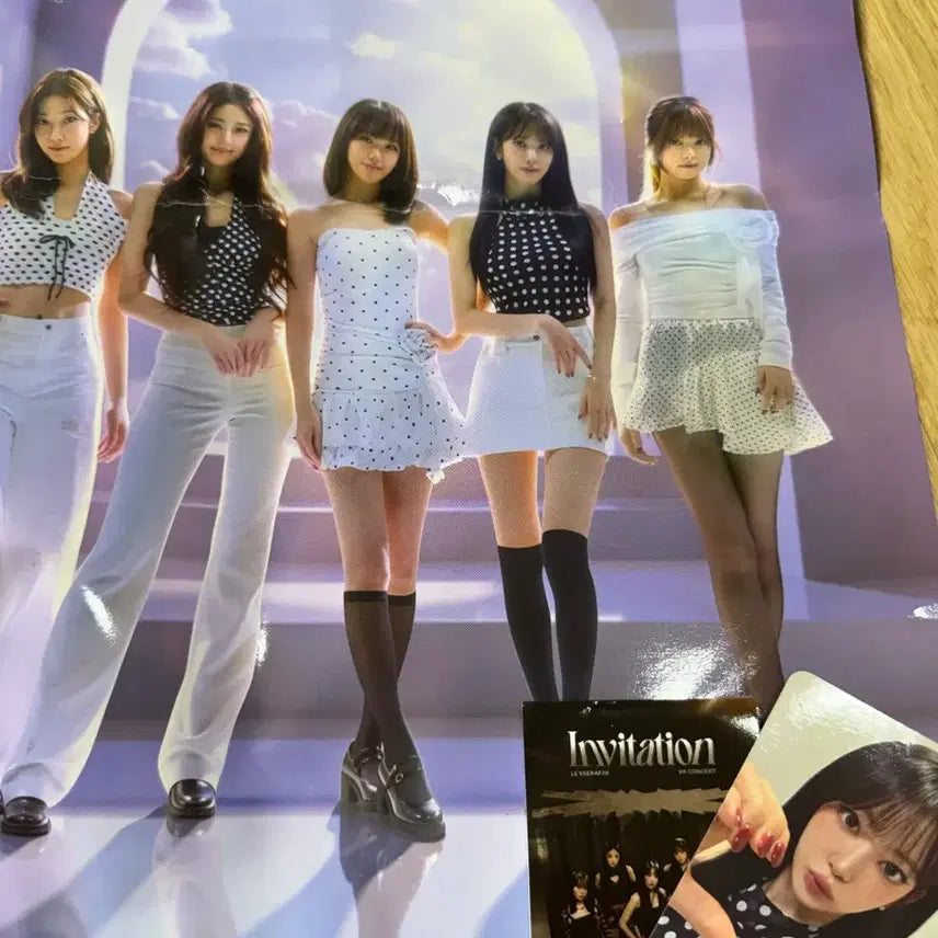 [BUNJANG] LE SSERAFIM Sakura VR Photocard + Poster / 르세라핌 VR 사쿠라 포토카드 + 포스터