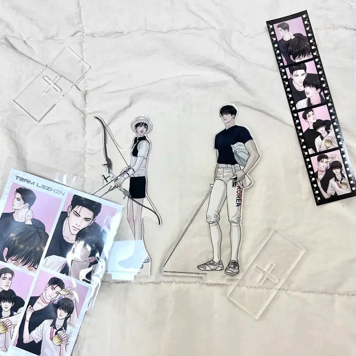 [BUNJANG] Lezhin Comics YaHwaCheob Yoon Seung-ho Baek Na-gyeom Acrylic Stand / 레진코믹스 레진 야화첩 윤승호백나겸 아크릴