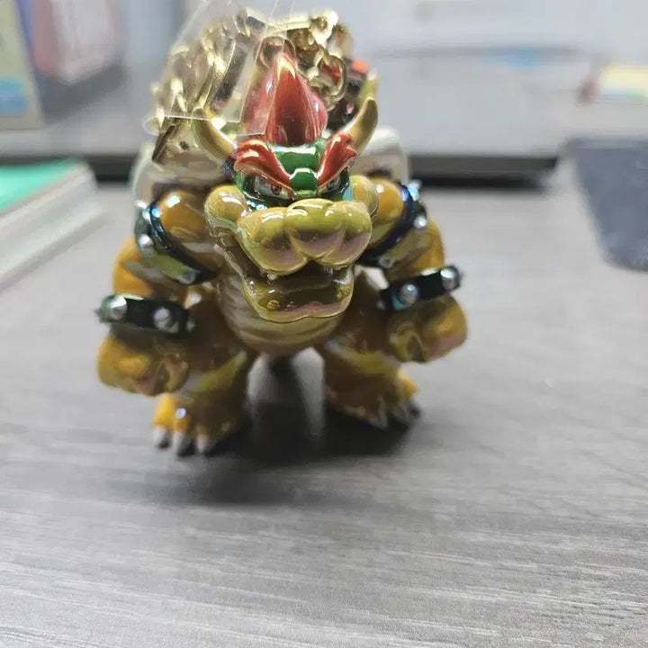 [BUNJANG] Universal Studios Japan Super Mario Bowser Figure Keychain / USJ 슈퍼마리오 쿠파 키링