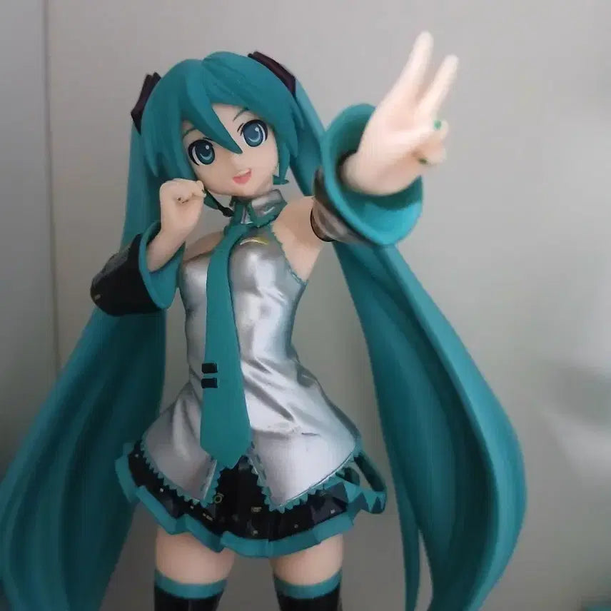 [BUNJANG] Miku Classic PD B Figure / 미쿠 고전 피디바 피규어