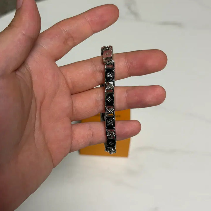 [BUNJANG] Louis Vuitton Tide Up Chain Bracelet / 루이비통 타이드업 체인팔찌