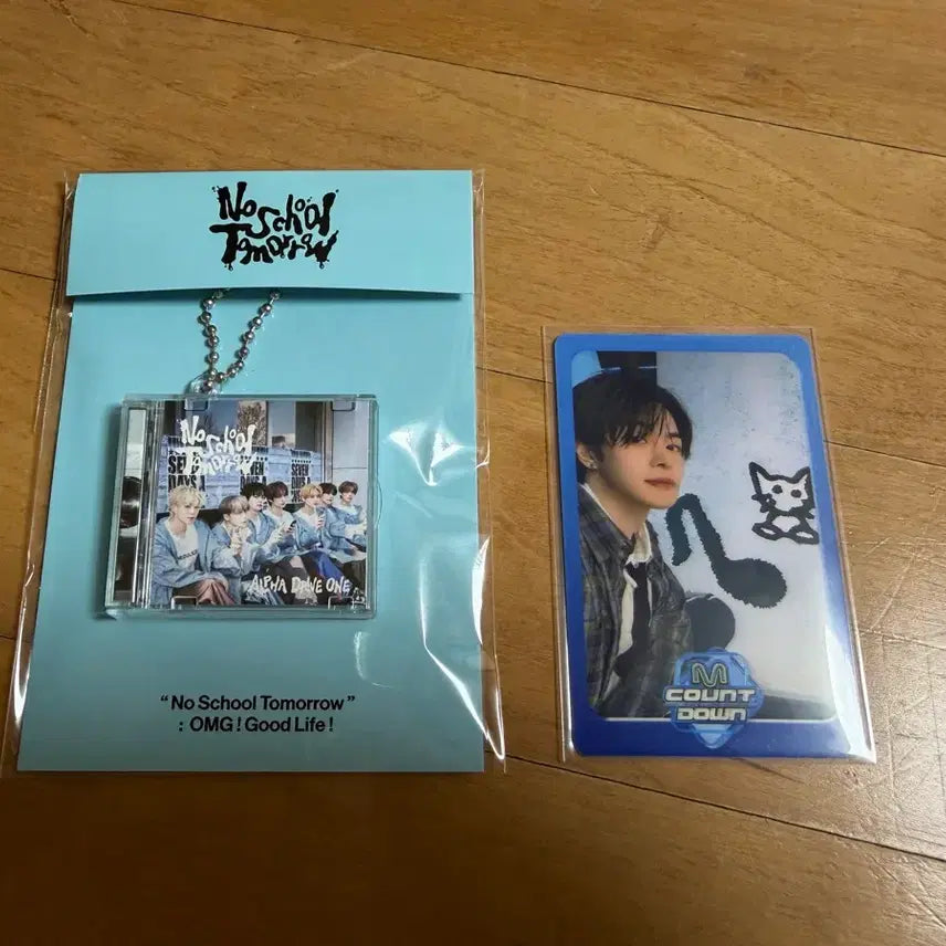 [BUNJANG] ALPHADRIVEONE Rio M Countdown Photocard + Keychain Set / 알디원 리오 엠카운트다운 포카 + 키링 양도