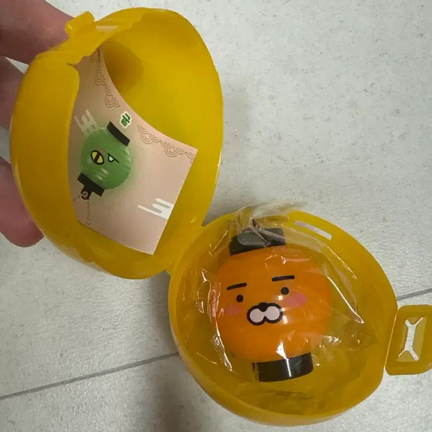 [BUNJANG] Kakao Friends Ryan YeonDeung Gacha / 카카오프렌즈 라이언 연등 가챠 판매합니다