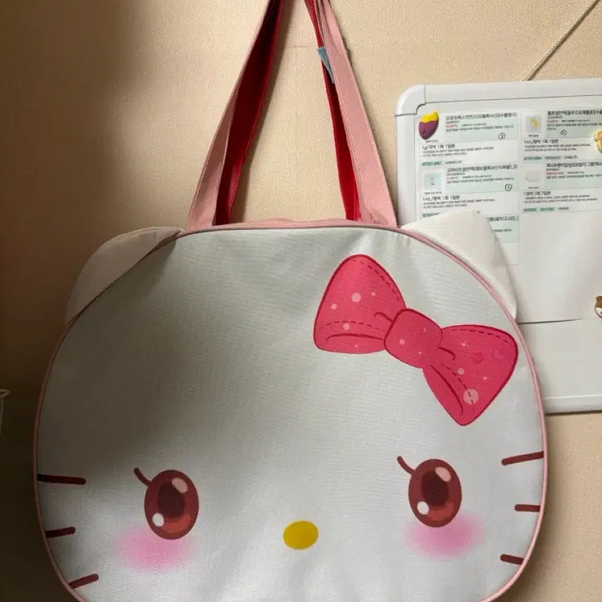 [BUNJANG] 50th Anniversary Hello Kitty Face Bag / 50주년 기념 헬로키티 가방 갸루