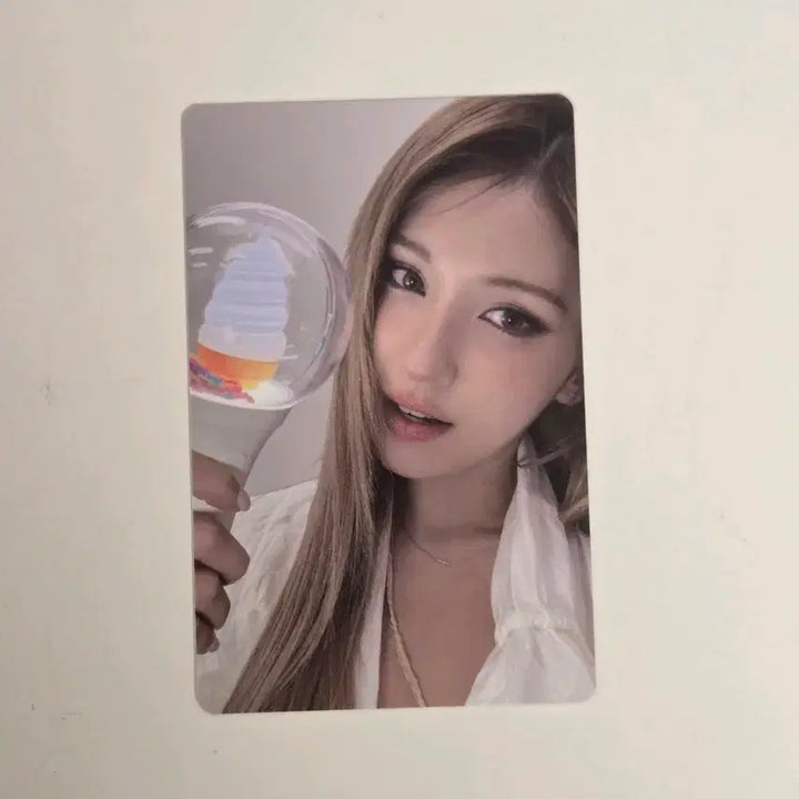 [BUNJANG] I.O.I Somi Support Rod Photocard / 아이오아이 소미 응원봉 포토카드 포카