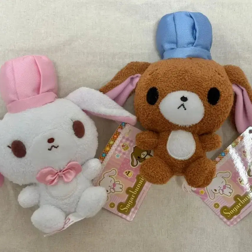 [BUNJANG] Sanrio Sugarbunnies Chef Doll Bundle Set / 고전 산리오 슈가바니즈 시로우사 쿠로우사 요리사 인형 세트 일괄