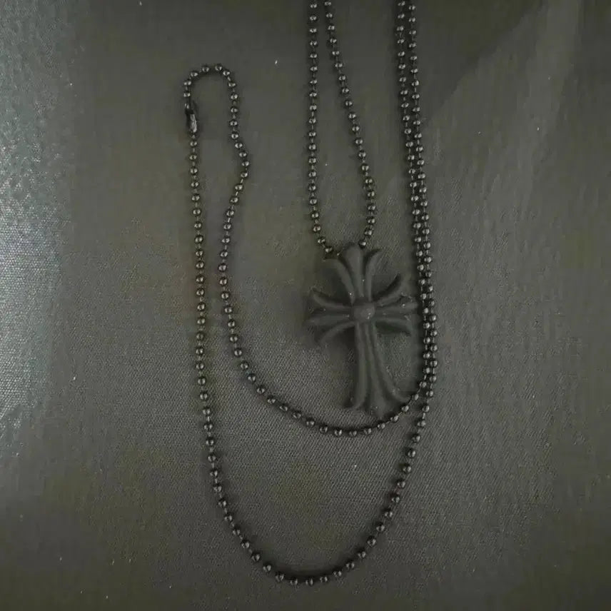 [BUNJANG] Silicone Cross Necklace / 실리콘 십자가 목걸이
