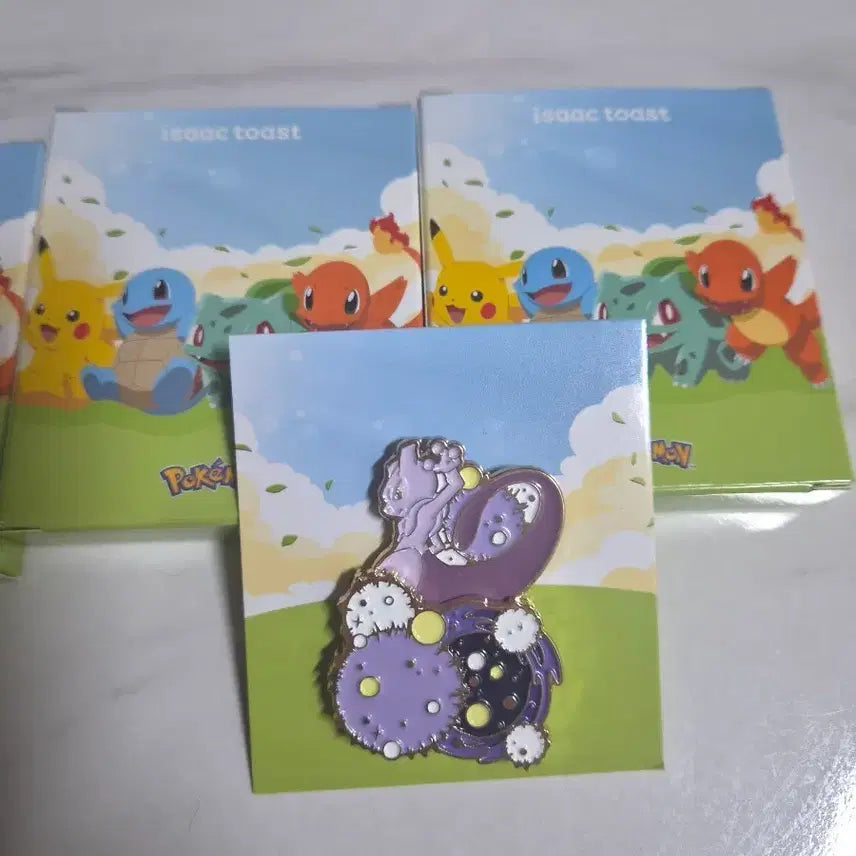 [BUNJANG] Isaac Toast Pokemon Mewtwo Badge / 이삭토스트 포켓몬스터 뮤츠 뱃지