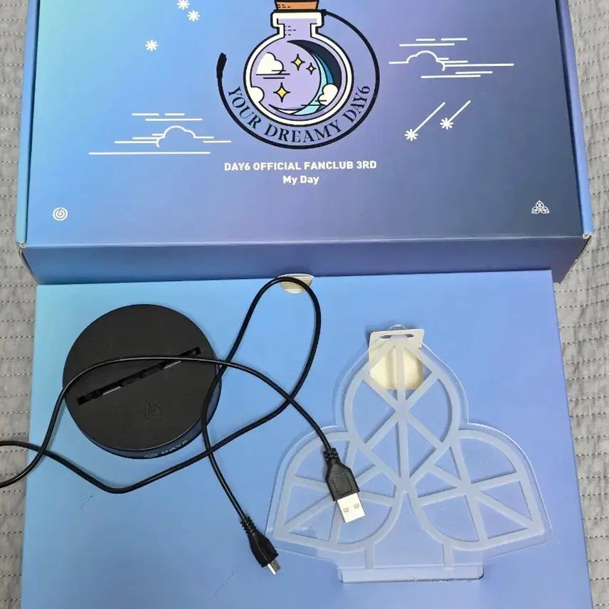 [BUNJANG] Day6 My Day 3rd Gen Mood Lamp &amp; 6th Gen Kit Bundle Set (Sealed) / 데이식스 마이데이 3기 무드등 6기 키트 미개봉 일괄양도