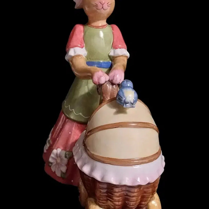 [BUNJANG] Villero y Boch Figurine - Rabbit with Cradle / 독일 빌레로이앤보흐 피겨린