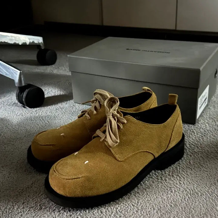 [BUNJANG] Romantic Move Smile Derby Warm Yellow Suede Shoes 250 / (매물없음)로맨틱무브 스마일 :) 더비 웜옐로우 스웨이드) 250