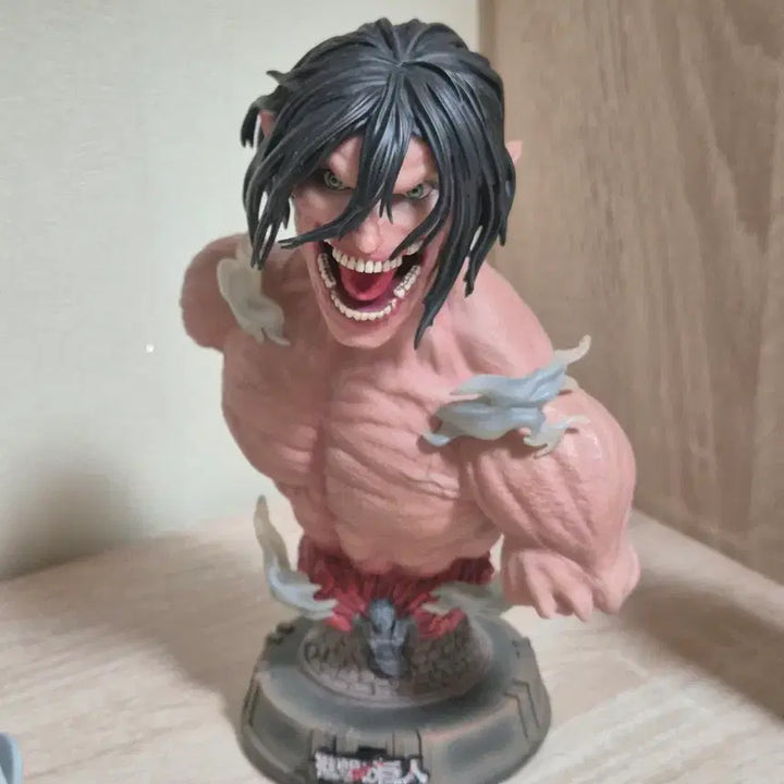 [BUNJANG] JS Studio Attack on Titan Eren Yeager Titan Bust Figure / 택포14)조이스테이션 진격의 거인 흉상 에렌 예거 거인 JS Studio