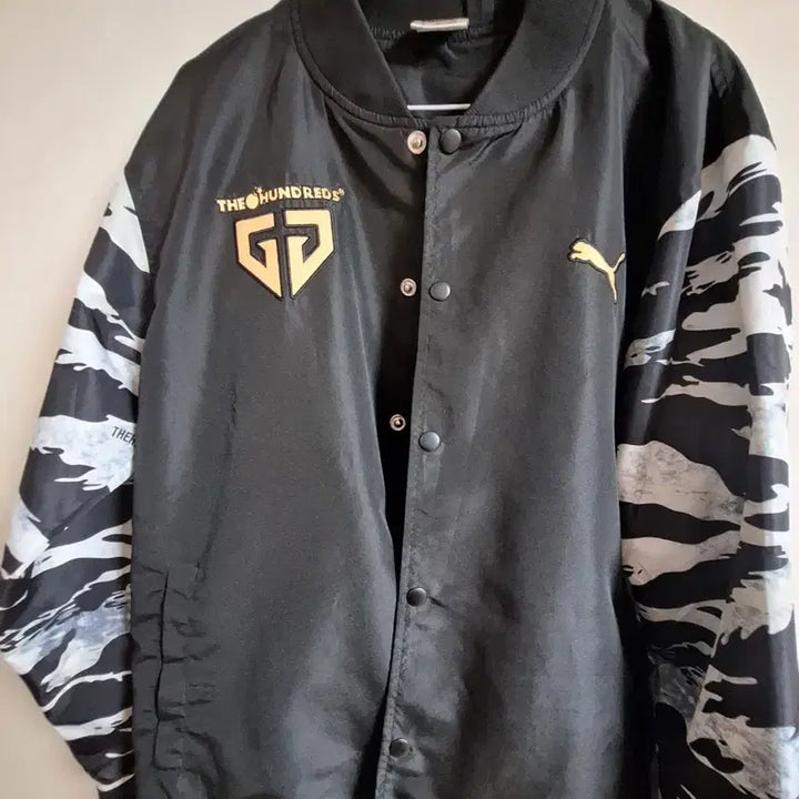 [BUNJANG] LCK 2023 Worlds Gen.G Uniform Jacket (M) / lck롤 2023월즈 젠지 유니폼 자켓 M사이즈 팝니다.   티원