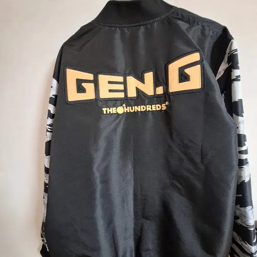 [BUNJANG] LCK 2023 Worlds Gen.G Uniform Jacket (M) / lck롤 2023월즈 젠지 유니폼 자켓 M사이즈 팝니다.   티원