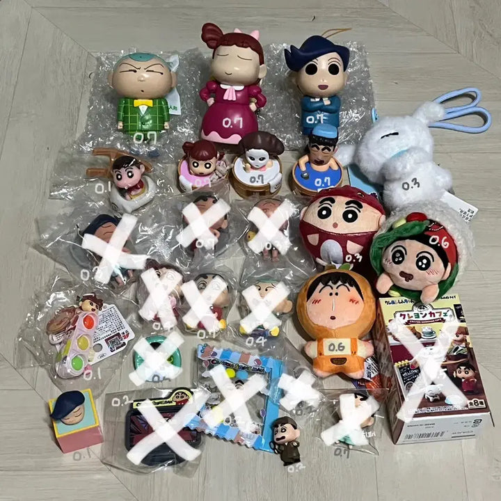 [SOLD OUT] 짱구 피규어 인형 가챠 모음