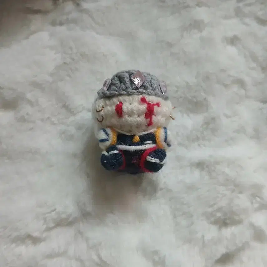 [BUNJANG] Demon Slayer Tengen Uzui Knitted Figure / 귀칼 텐겐 뜨개