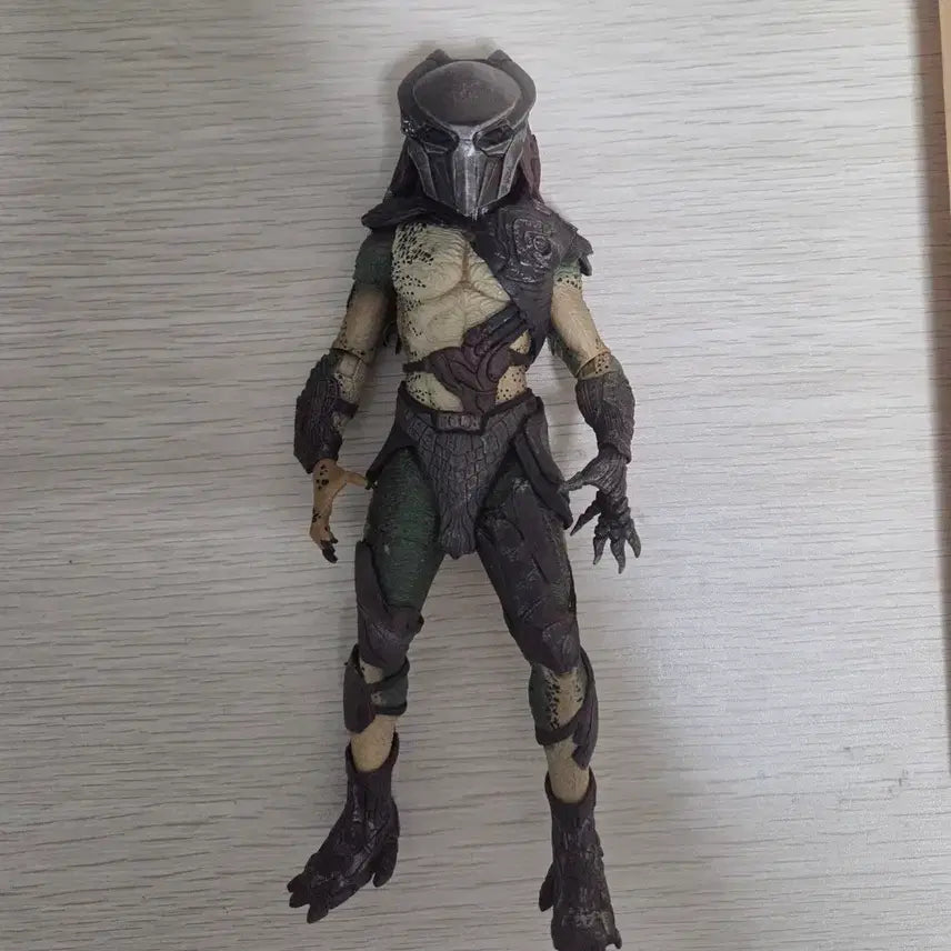 [BUNJANG] Neca Predator Falconeer Figure / 네카 프레데터 팔코너 피규어