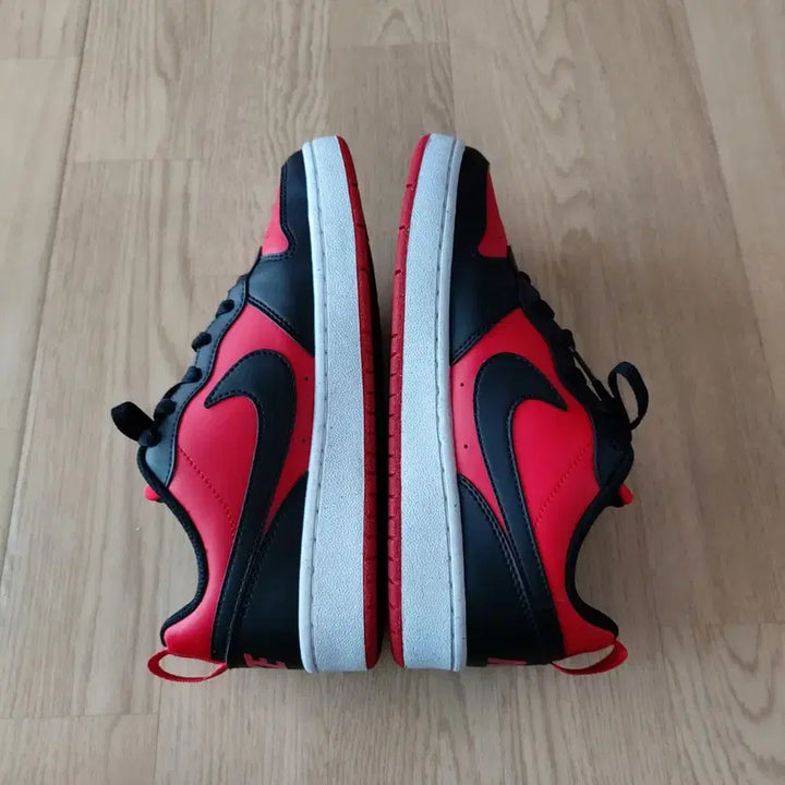 [BUNJANG] Nike Court Borough Low SE 240 Black/Red Sneakers / 나이키 코트 버로우 로우 240 블랙/레드