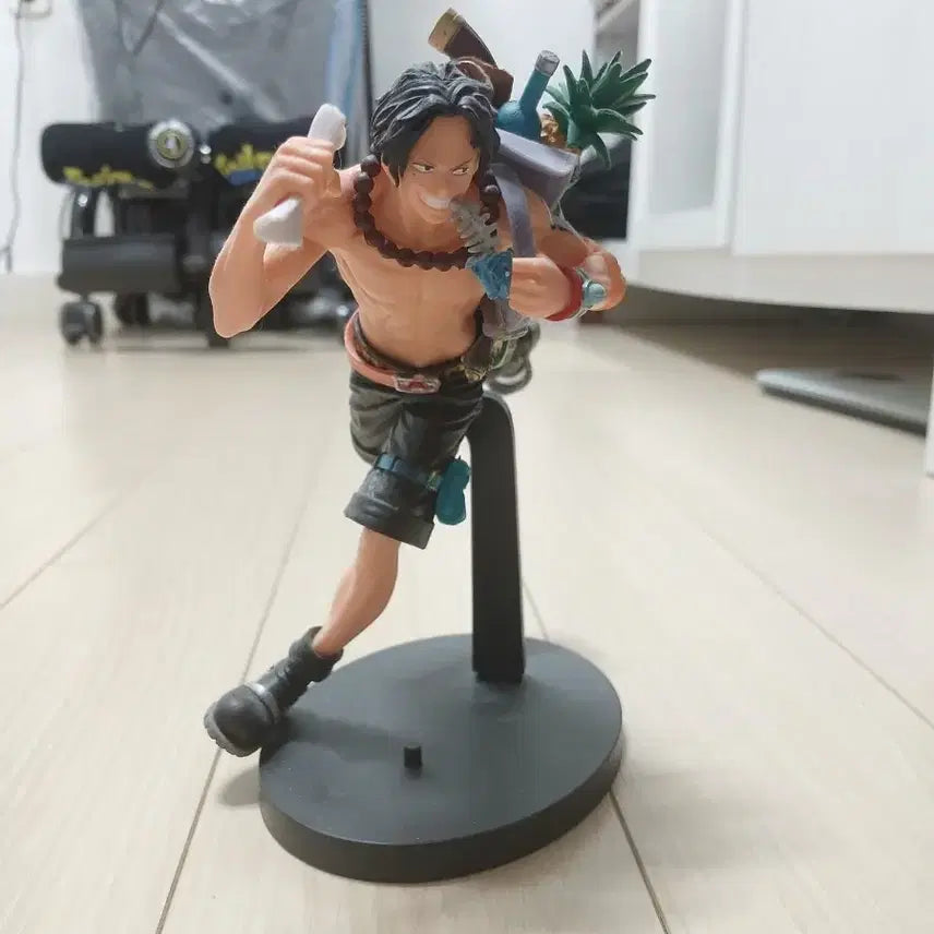 [BUNJANG] One Piece Portgas D. Ace Figure / 일본가서 직접산 에이스 피규어 팝니다