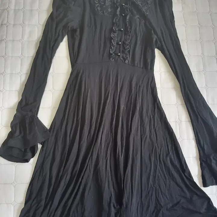 [SOLD OUT] 고스룩 킬스타 원피스