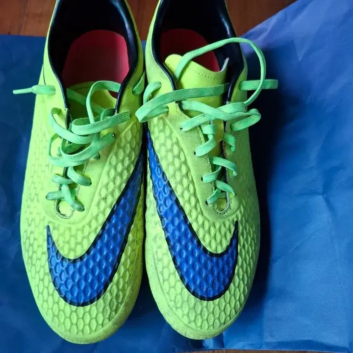 [BUNJANG] Nike Hypervenom Football Boots Size 275 / 나이키 하이퍼베놈 275