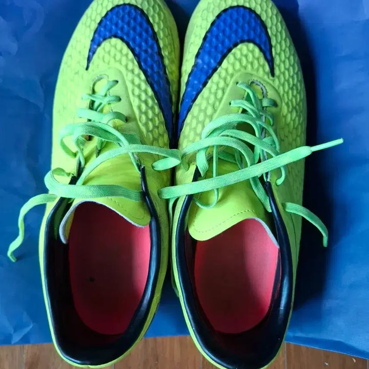 [BUNJANG] Nike Hypervenom Football Boots Size 275 / 나이키 하이퍼베놈 275